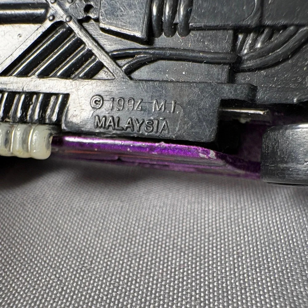 Hot Wheels 58 Corvette Purple Metallic Skull Flames Diecast Car 1994 Mattel